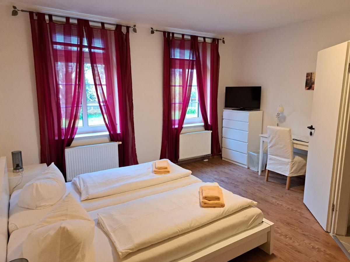 Gaestehaus Villa Seraphinum Dresde Extérieur photo